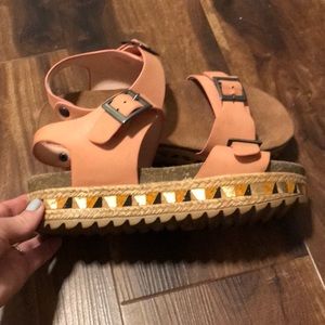 Like new: blush two strap platform sandals
